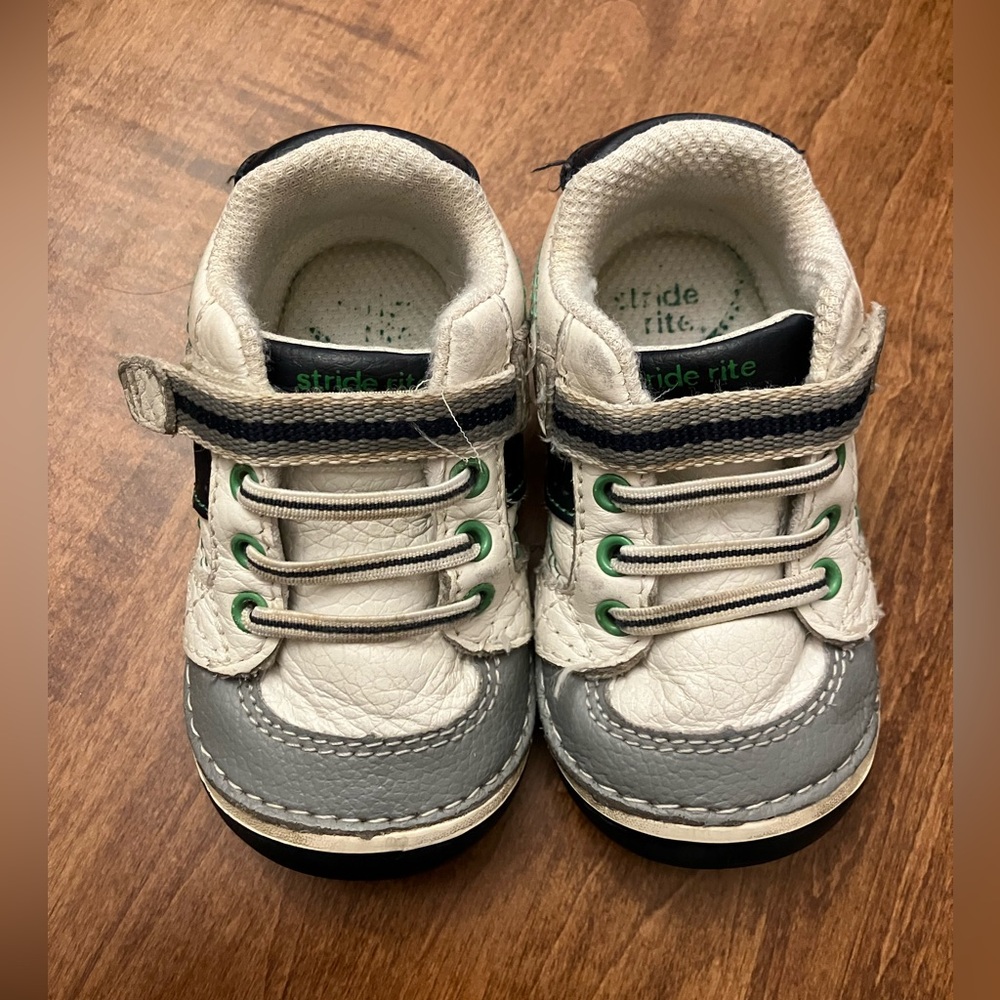 Stride Rite Kids Sneakers - White, green  (see photos for wear and tear)
